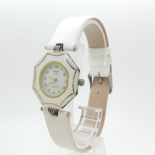 Defekte quarz armbanduhr - quarz,